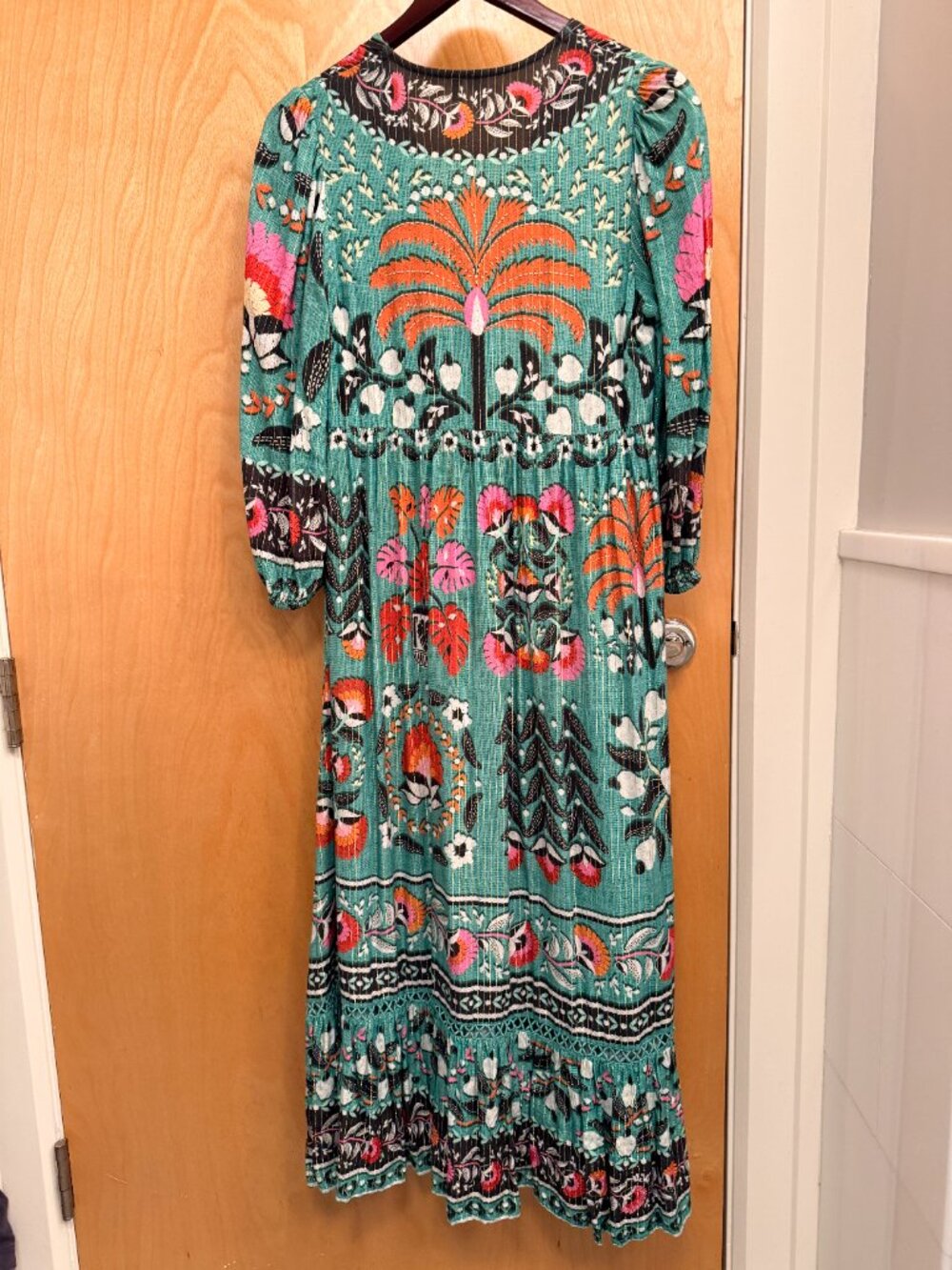 FARM Rio midi dress - Picture 7 of 16